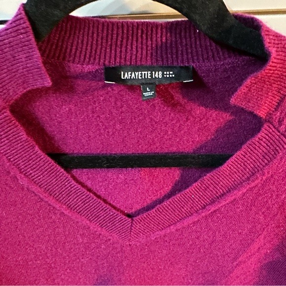 Lafayette 148 New York Deep Purple 100% Cashmere Sweater Size L - Picture 4 of 8